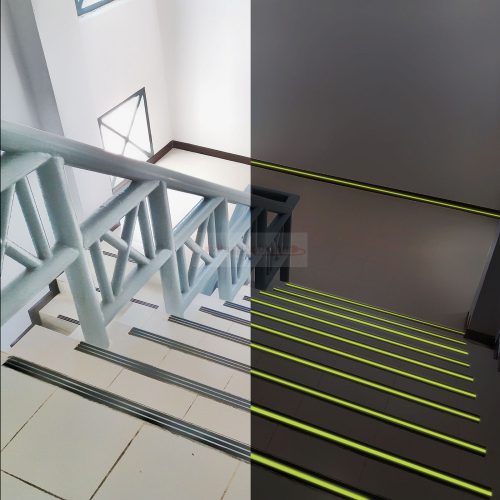 Ragasztószalag - csúszásmentes - 5 m x 50 mm - foszforeszkáló, fekete