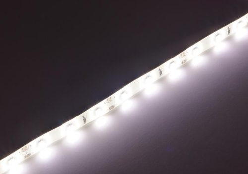 Led szalag SMD3528 4,8W/m 60 led/m kültéri szilikon természetes fehér