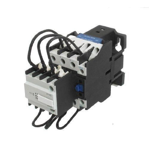 Kondenzátortelepek bekapcsolására szolgáló kontaktor 32A 400V