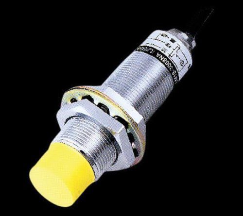 Közelítés érzékelő EL-LM12-3004 DC PNP NC