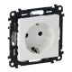Legrand Valena Life 2P+F csatlakozóaljzat, csavaros vezetékbekötéssel fehér keret nélküli IP20