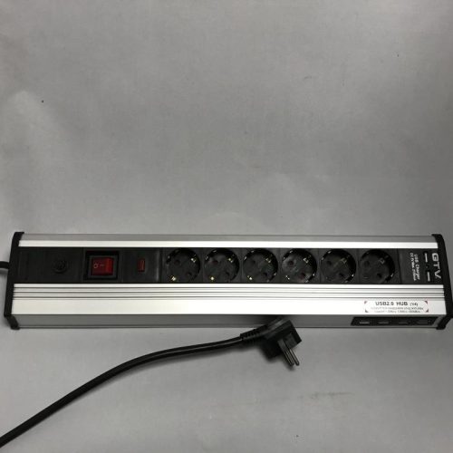 Asztali elosztó, sarokba illeszthető 6x2P+F 2X USB 5V + 4x USB2.0