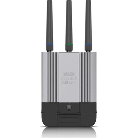Ubiquiti Mobile Industrial kültéri Wi-Fi PoE 4G/LTE router