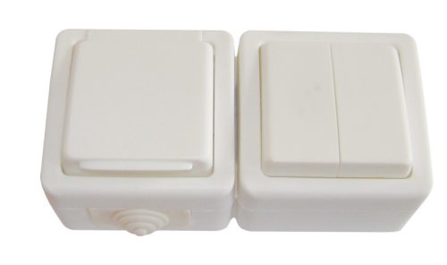 Falon kívüli 2-áramkörös kapcsoló+csatlakozóaljzat, csapos 16A/250VAC, IP54, (105)