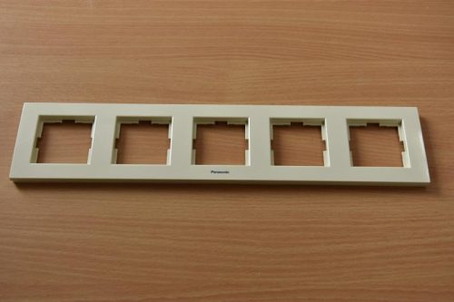 Panasonic Karre Plus 5-ös sorolókeret vízszintes bézs